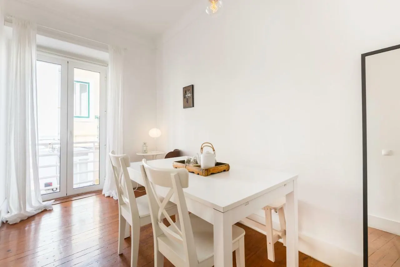 شقة Paz 38 By Nook Lisboa